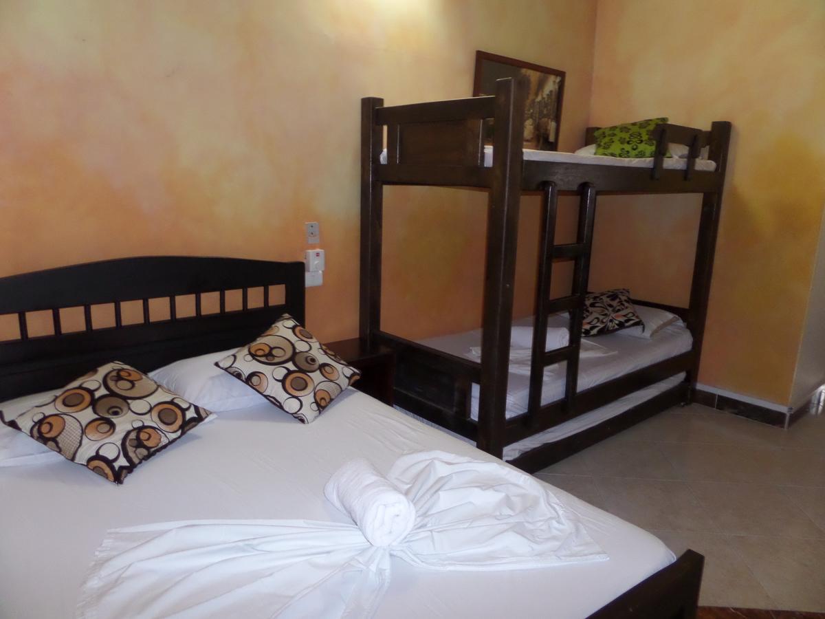 Casa Morales Santa Fe Hotel Santa Fe de Antioquia Esterno foto
